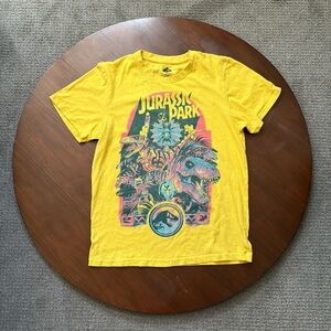 Jurassic Park Tee Retro Vintage Style Yellow Graphic Women's Size Medium Fitted